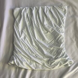 NWOT Abercrombie White strapless top